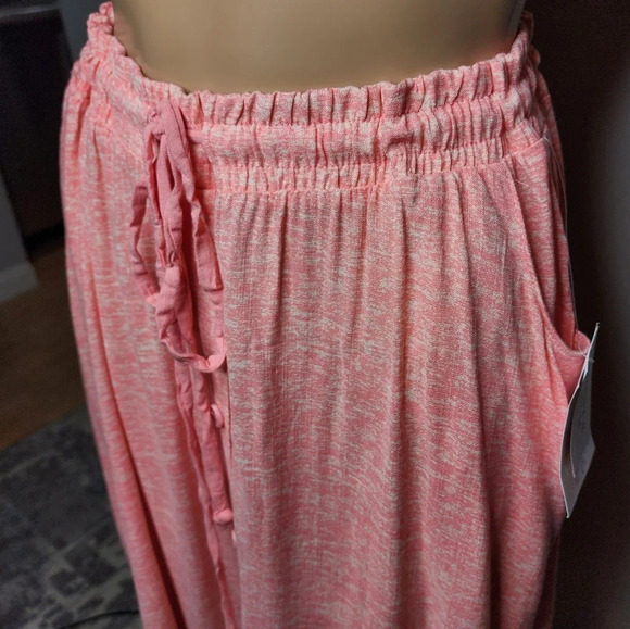 NWT Lularoe Marsha coral rayon stretch pockets button midi skirt. Size M - Picture 11 of 12